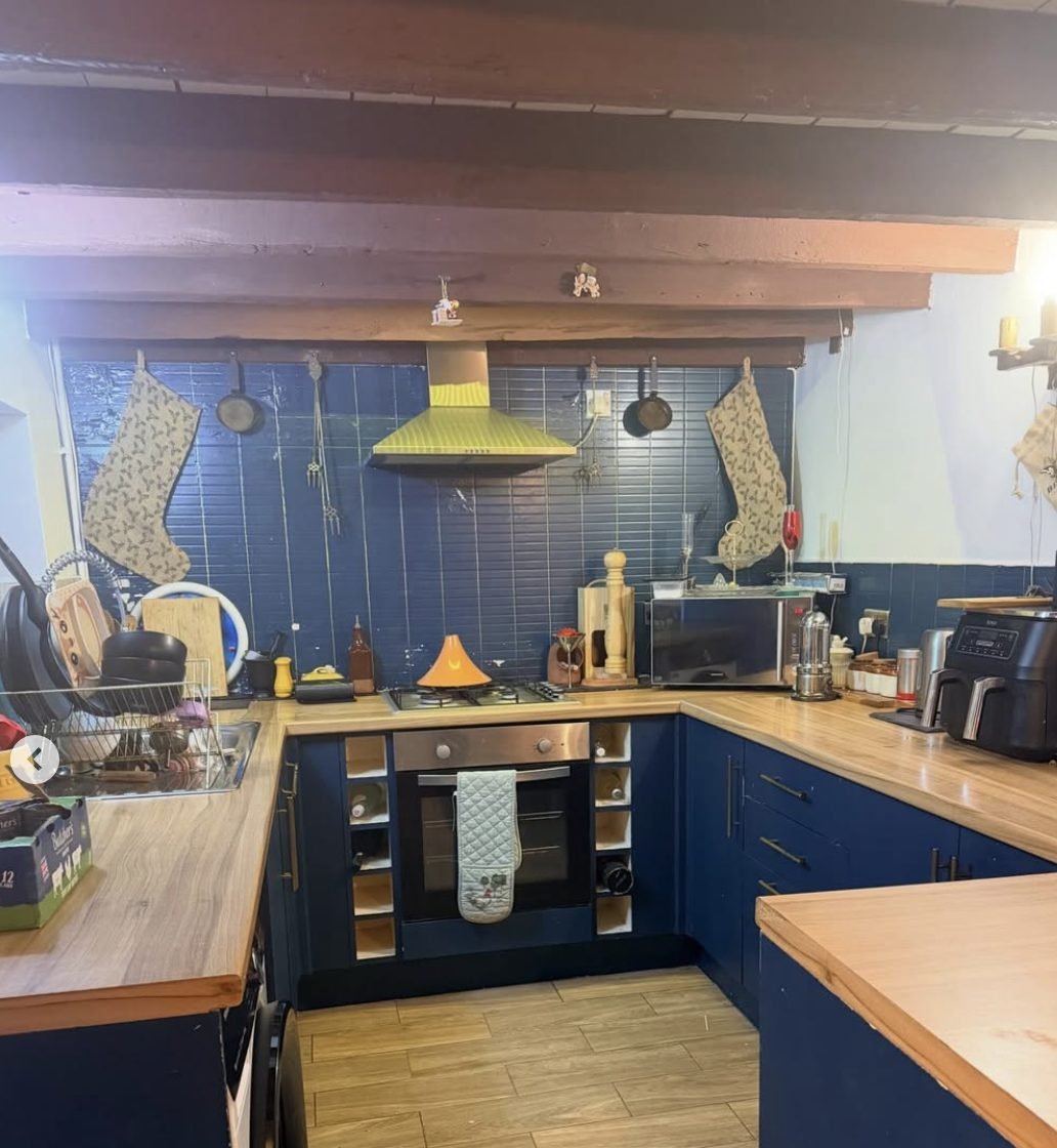 Kitchen reset in a single visit after cleaning