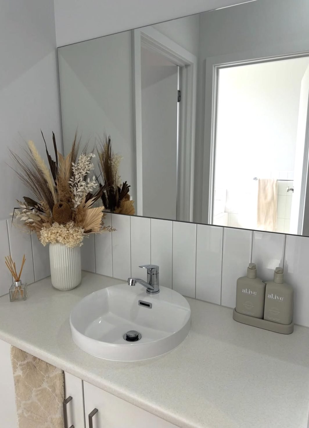 Bathroom vanity, basin and mirror